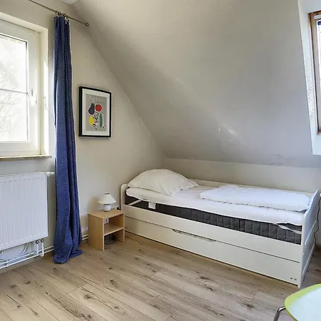 Holiday home Am Deich 14 Zingst