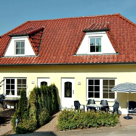 Am Deich 14 Holiday home Zingst